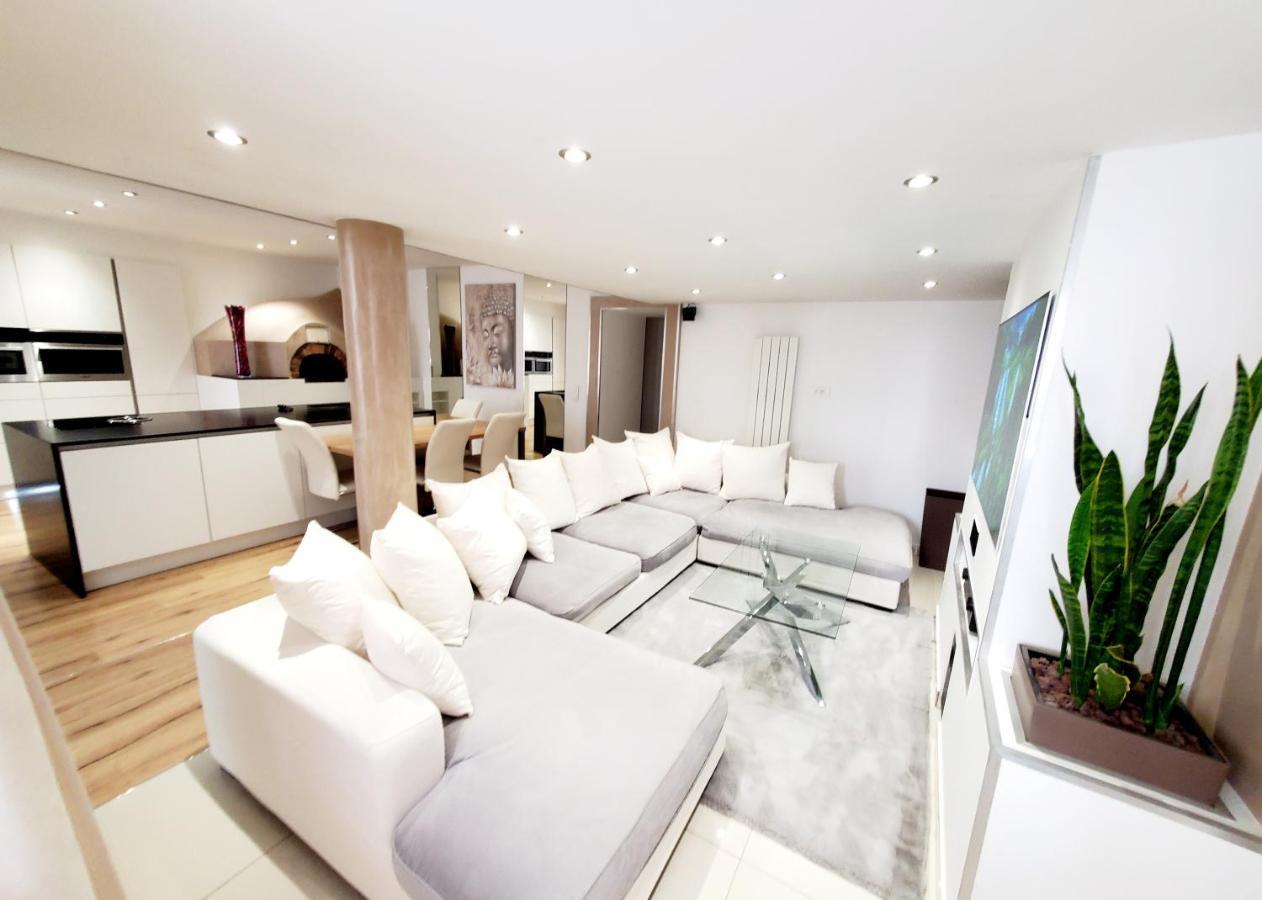 Appartement En Bord De Lac Avec Jaccuzi 앰파이언레뱅즈 외부 사진